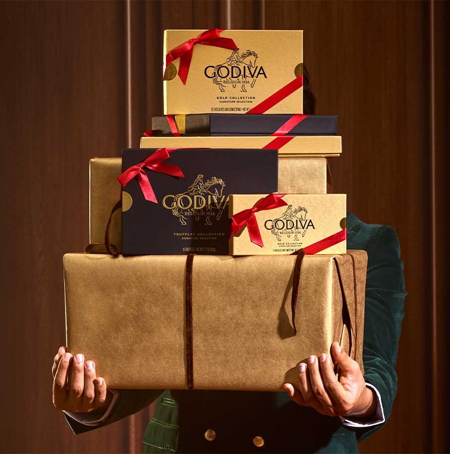 Holiday Assorted G Cube Truffle Tin, 15 pc. | GODIVA – GODIVA
